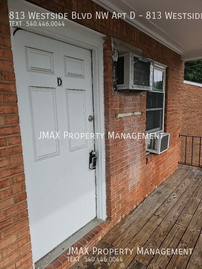 Building Photo - This property has a no security deposit op...
