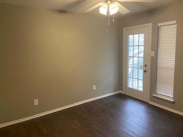 Building Photo - 3206 S Fielder Rd