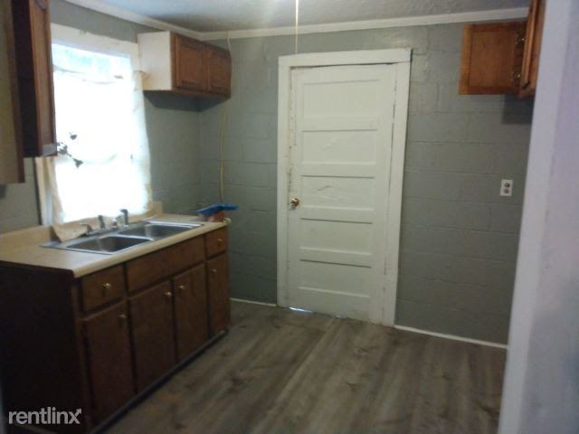 Building Photo - 2 br, 1 bath House - 409 Campbell Street 3...
