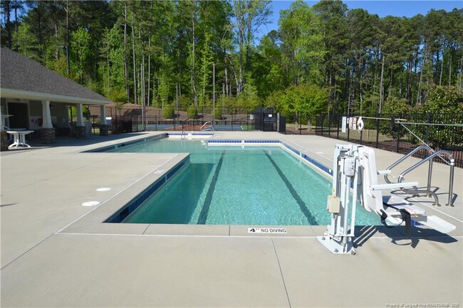 Building Photo - 2520 Finkle Grant Dr
