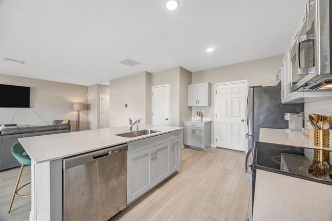 Building Photo - 7571 Freesia Trce