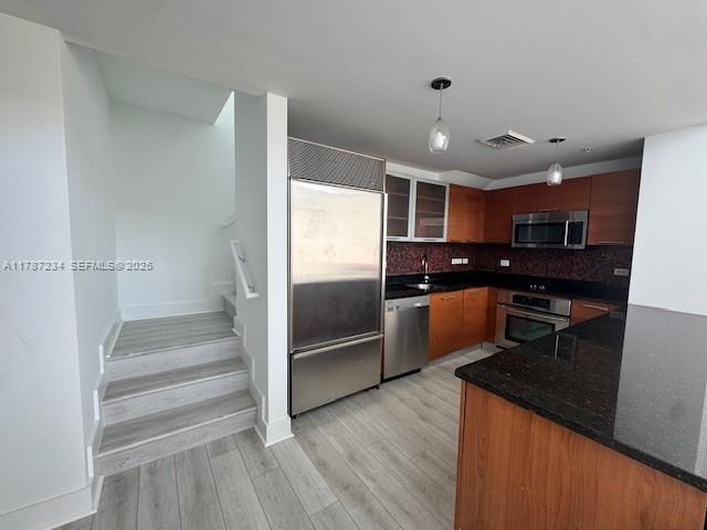 Building Photo - 3451 NE 1st Ave