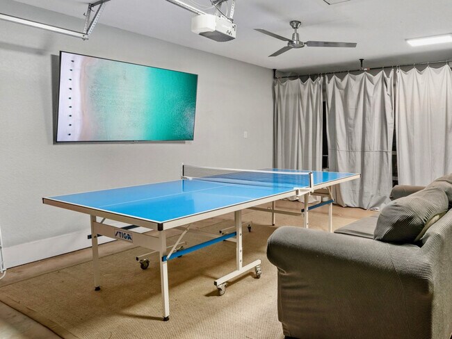 Building Photo - 4639 Paradise Isles