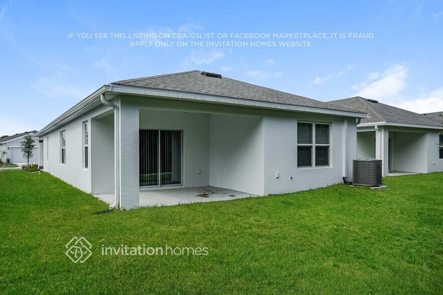 Building Photo - 7984 Majestic Palms Ct