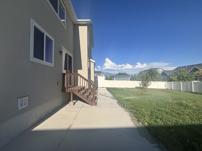 Building Photo - 3859 W Young Lucerne Cir