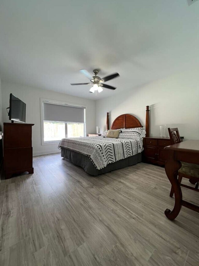 Building Photo - 5085 Warrior Ln