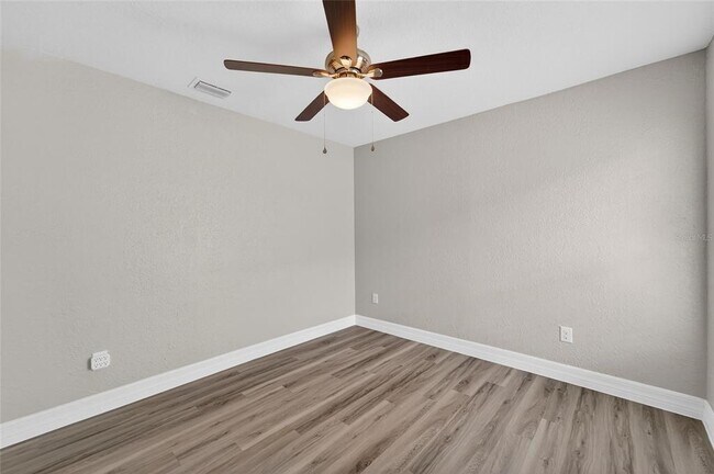 Building Photo - 523 Napa Valley Cir