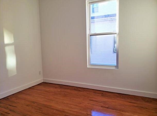 Building Photo - 6 50th St