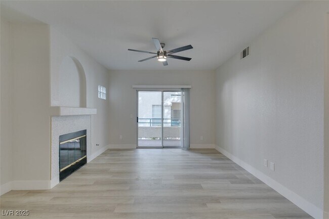 Building Photo - 2251 Wigwam Pkwy