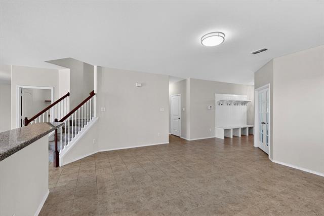 Building Photo - 2224 Loreto Dr