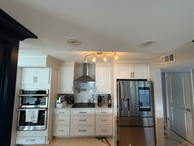 Building Photo - 206 Quayside Cir