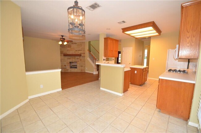 Building Photo - 3013 Sussex Gardens Ln