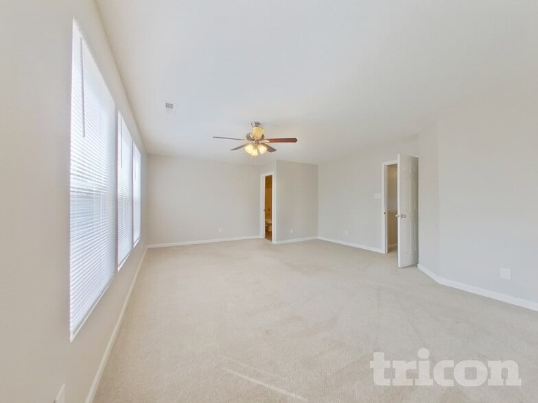 Building Photo - 1210 Willow Bridge Ct