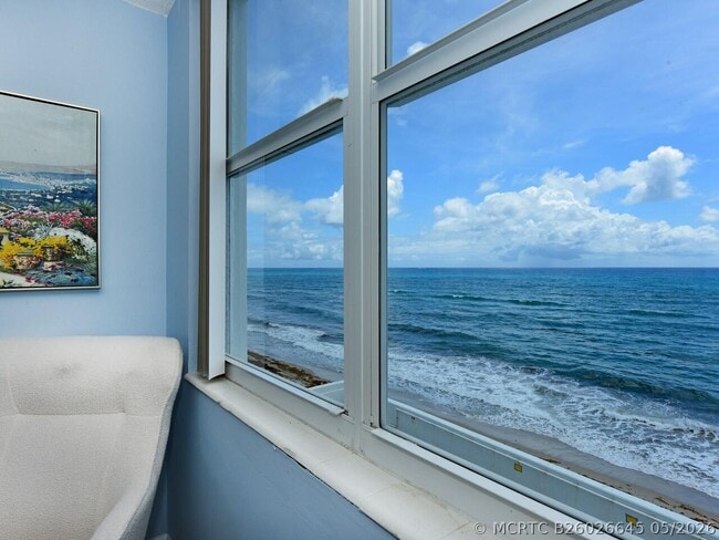 Building Photo - 3450 S Ocean Blvd