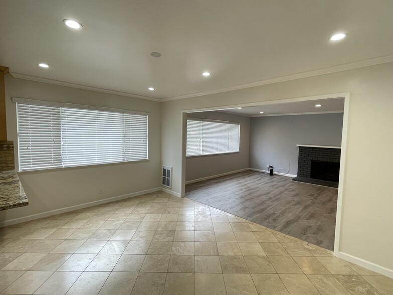 Dining Room - 6147 Seminary Ave