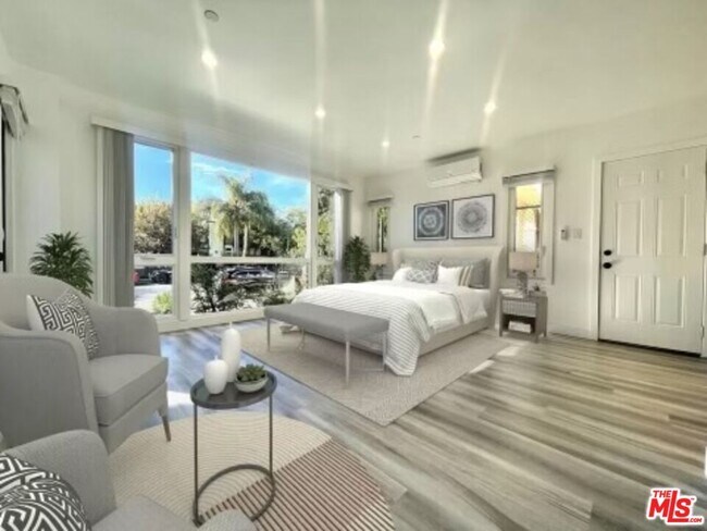 Building Photo - 1217 9th St