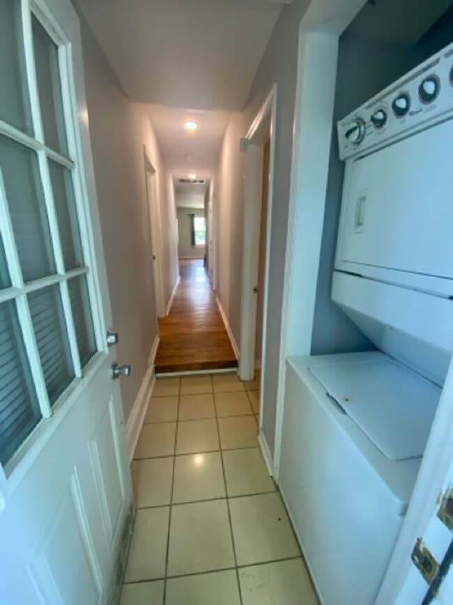 Building Photo - Cute 3 Bedroom Manchester Bungalow