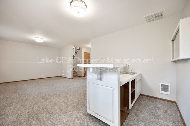 Building Photo - 11966 N Brighton Ct