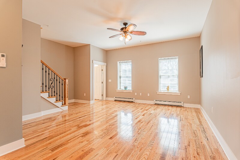 Building Photo - 181 Abeel St