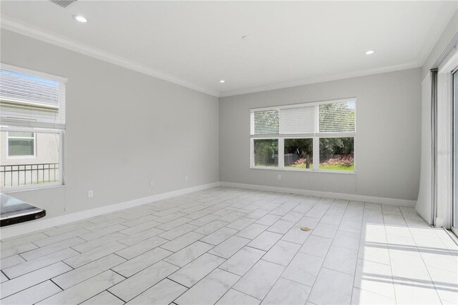 Building Photo - 30271 Southernwood Ct