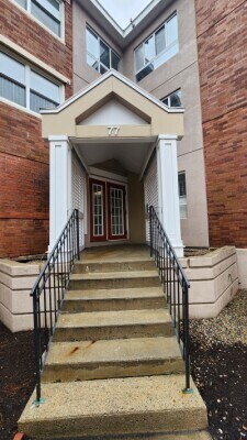 Building Photo - 77 N Point Dr