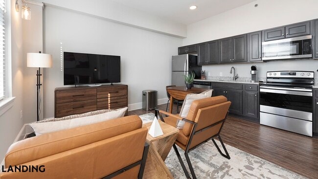 Building Photo - 187 N Church St