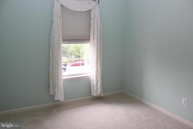 Building Photo - 13502 Nickleback Ct