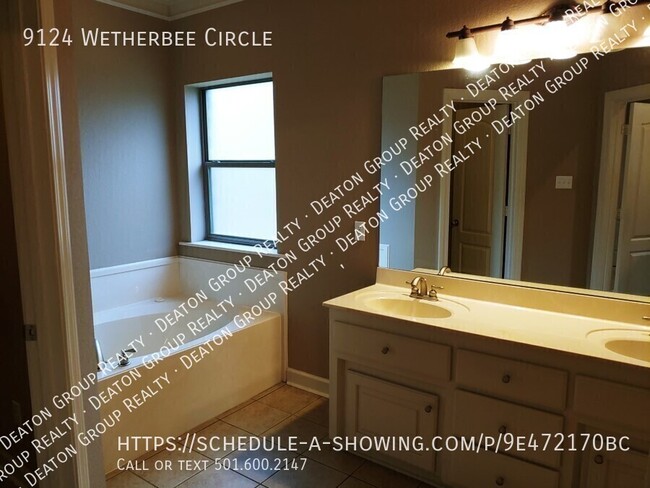 Building Photo - 9124 Wetherbee Cir