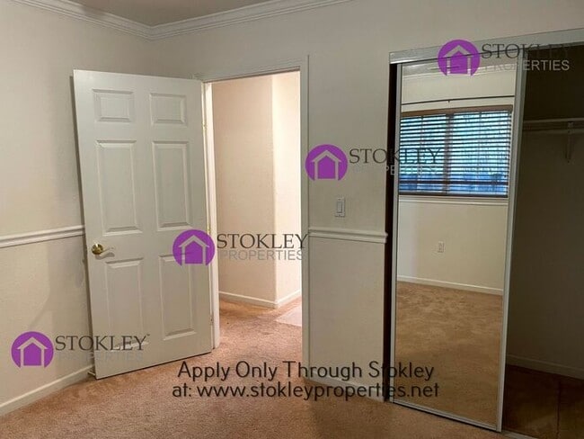 Building Photo - 2981 Pacific St