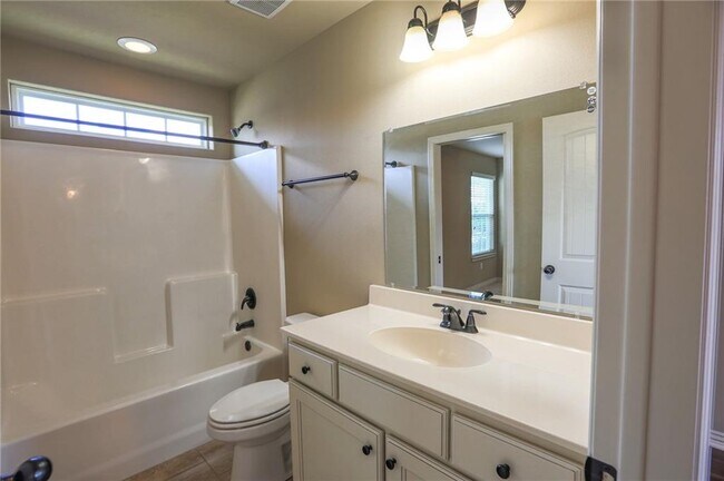 Building Photo - 626 N Tennyson Ln