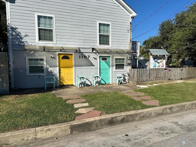 Primary Photo - 1107 13th St