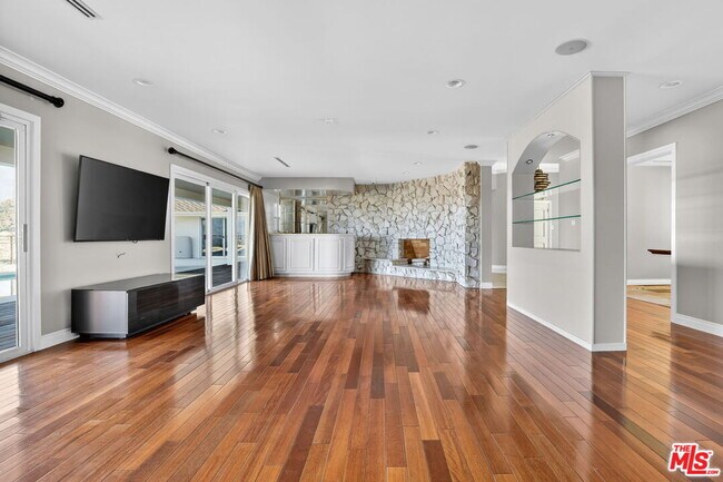 Building Photo - 4186 Regal Oak Dr