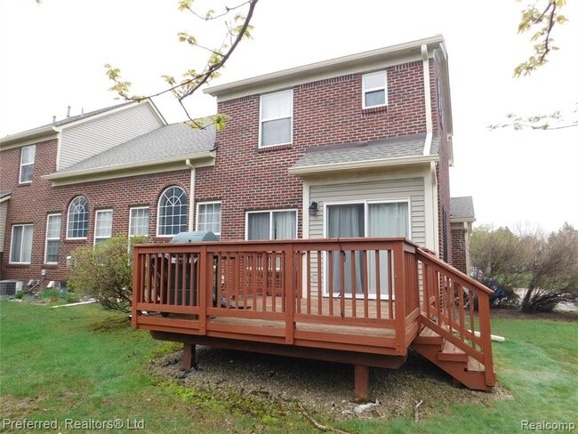 Building Photo - 43124 Providence Ln