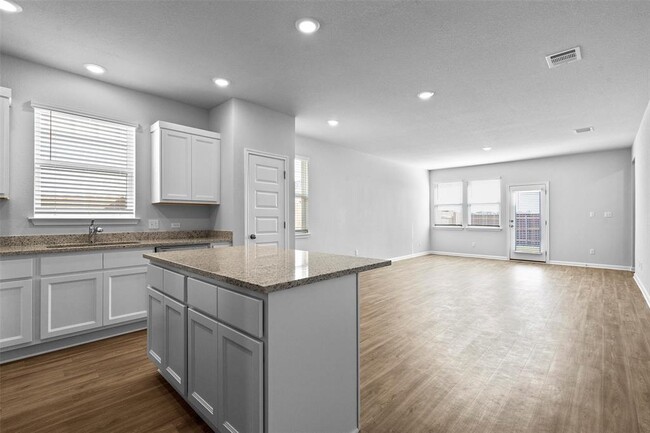 Building Photo - 2409 Lucy Axel Ln