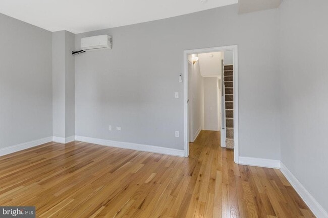 Building Photo - 1302 N 19th St