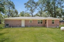 Primary Photo - 19188 Oakdale Ct