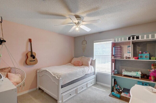 Building Photo - 8271 Branston Dr