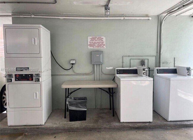 Building Photo - 949 Pennsylvania Ave