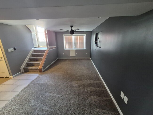 Building Photo - 2258 Antoinette Way