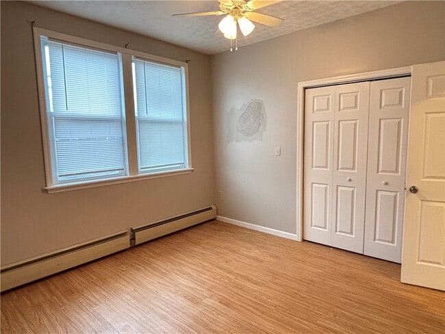 Building Photo - 16 Clifton St