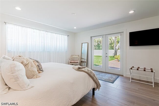 Building Photo - 1530 Mandarin Rd