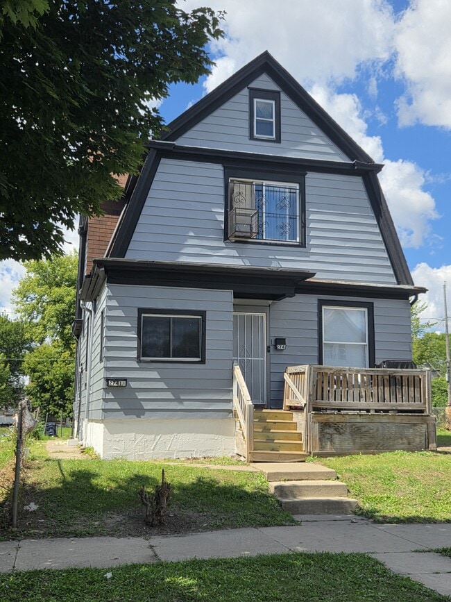 Building Photo - 2741 N 25th St