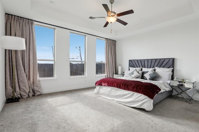 Building Photo - 18120 Leccion Dr