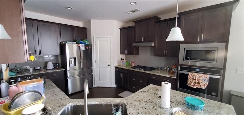 Building Photo - 4710 Falls River Dr