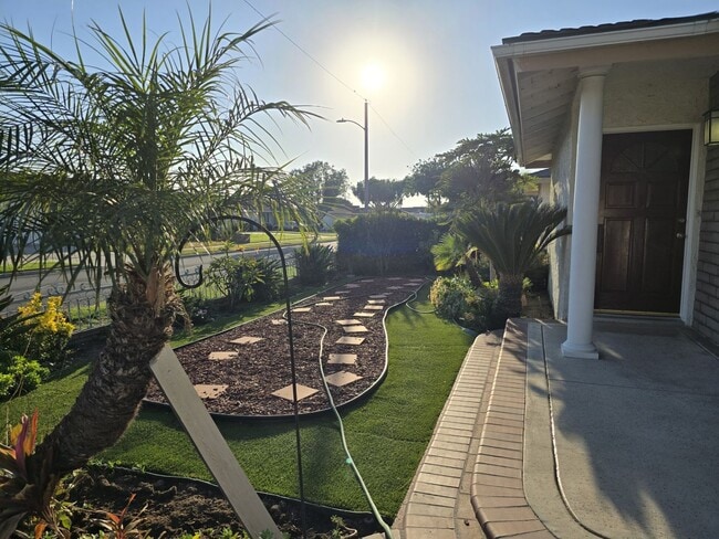 Building Photo - Beautiful Rental In Buena Park