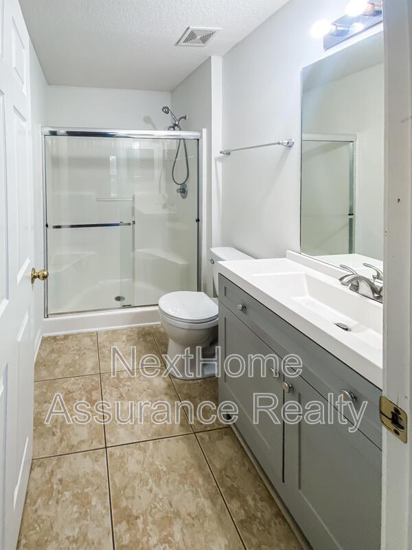 Building Photo - 13819 Herons Landing Way, #12