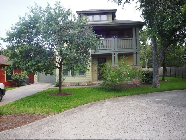 Building Photo - 13604 Caldwell Dr