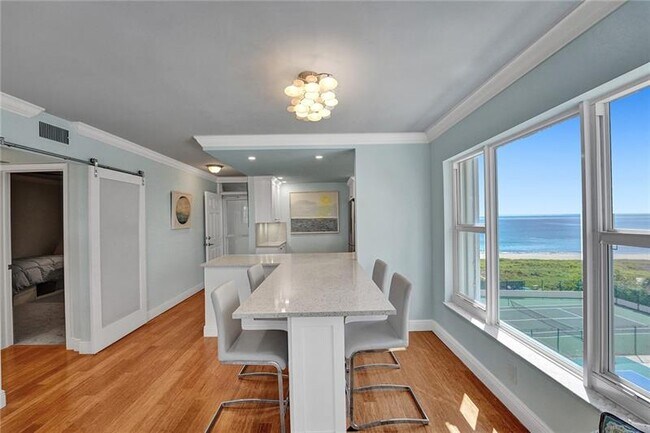 Building Photo - 1770 S Ocean Blvd