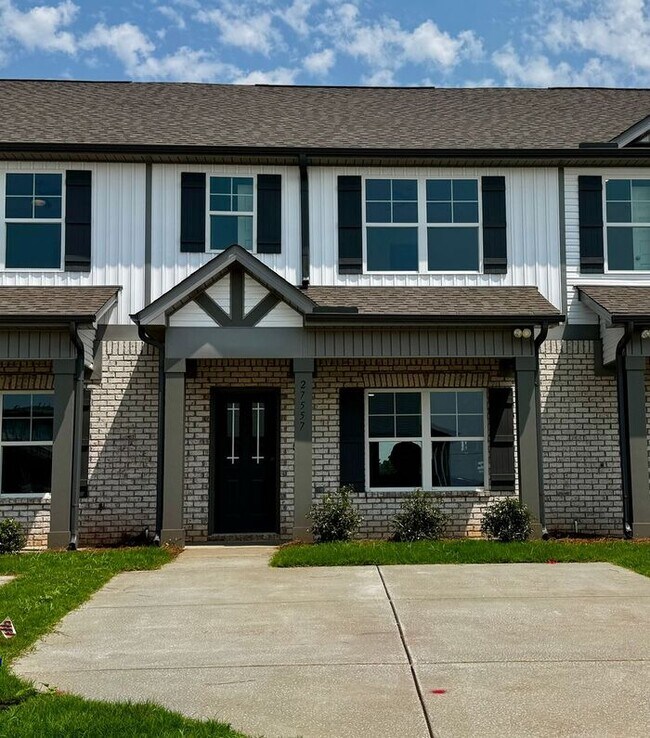 Building Photo - New Construction in great location