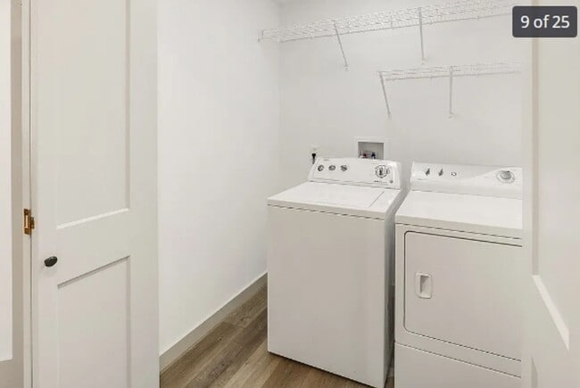 Building Photo - Newly Remodel 3 bed house - Rent $3k per m...